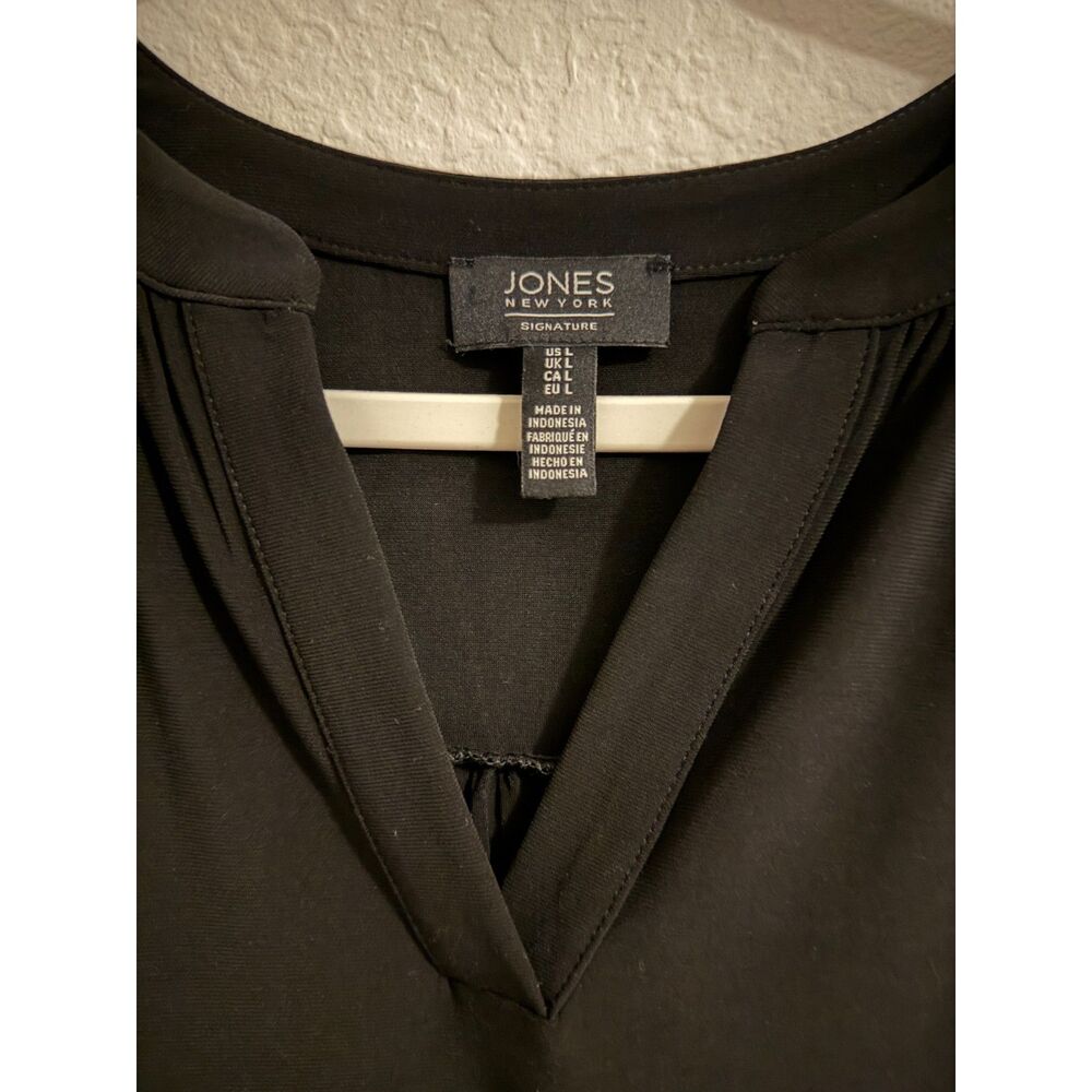 Jones New York Signature Black Mesh Sleeve V-Neck Blouse Top Size L Career - Picture 3 of 7